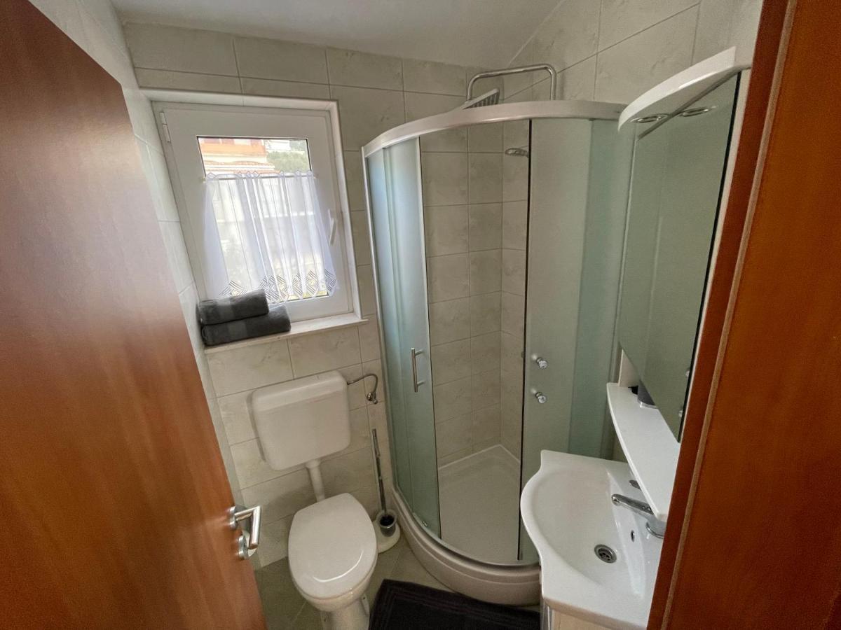 Apartmani-Joe Podglavica Exteriör bild