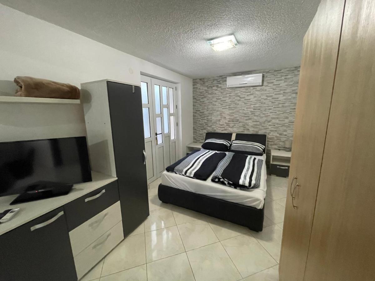 Apartmani-Joe Podglavica Exteriör bild
